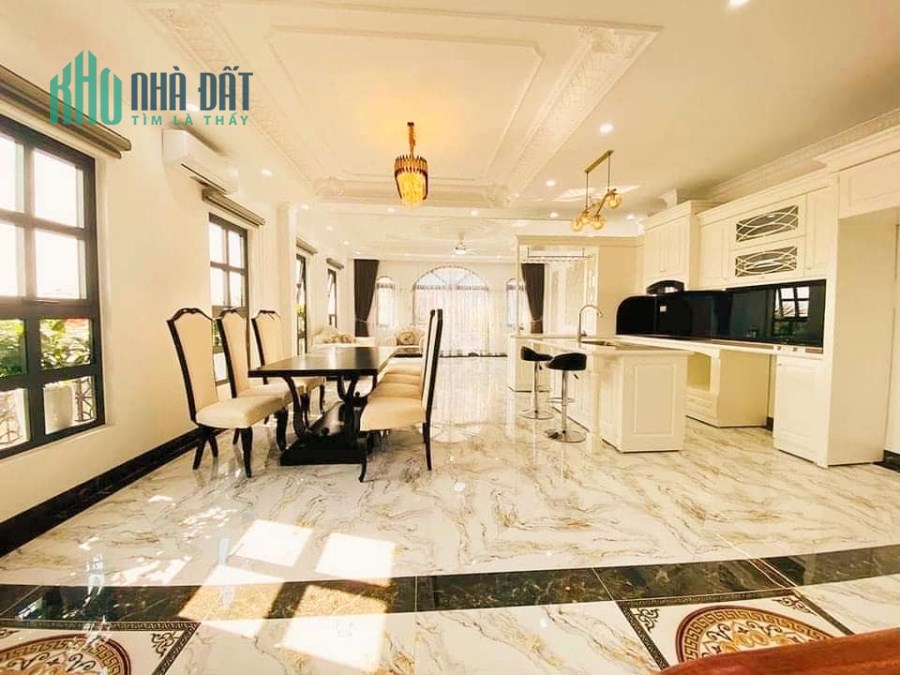 MẶT NGÕ THÔNG-ÔTÔ 7 CHỖ VÀO NHÀ-LÔ GÓC 6 TẦNG THANG MÁY-72M 14xTỶ-ĐÀM QUANG TRUNG