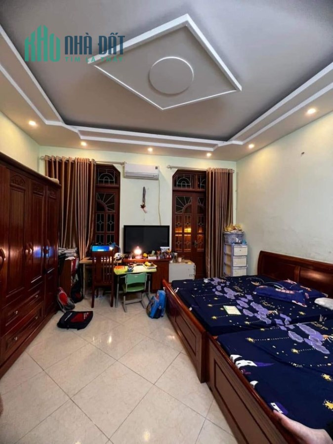 Bán nhà phố Trường Trinh, Đống Đa, 4 tầng, ngõ rất rộng, gần phố nhỉnh 4 tỷ