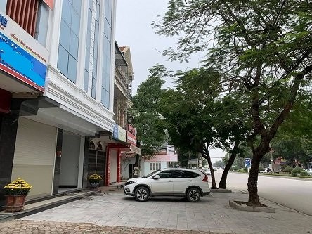 Chính chủ cho thuê cả nhà 5 tầng 424 Bà Triệu, P.Đông Thọ, Tp.Thanh Hóa; 0912957614