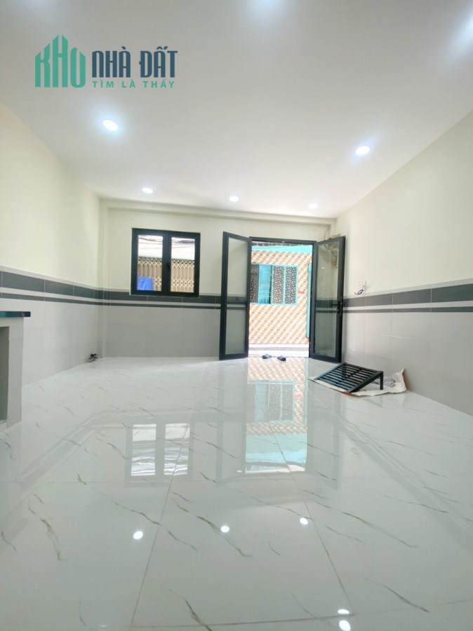 Nhà bán hẻm rộng 290 Dương Bá Trạc 4,4x6m P1 Q8 giá 3tỷ6