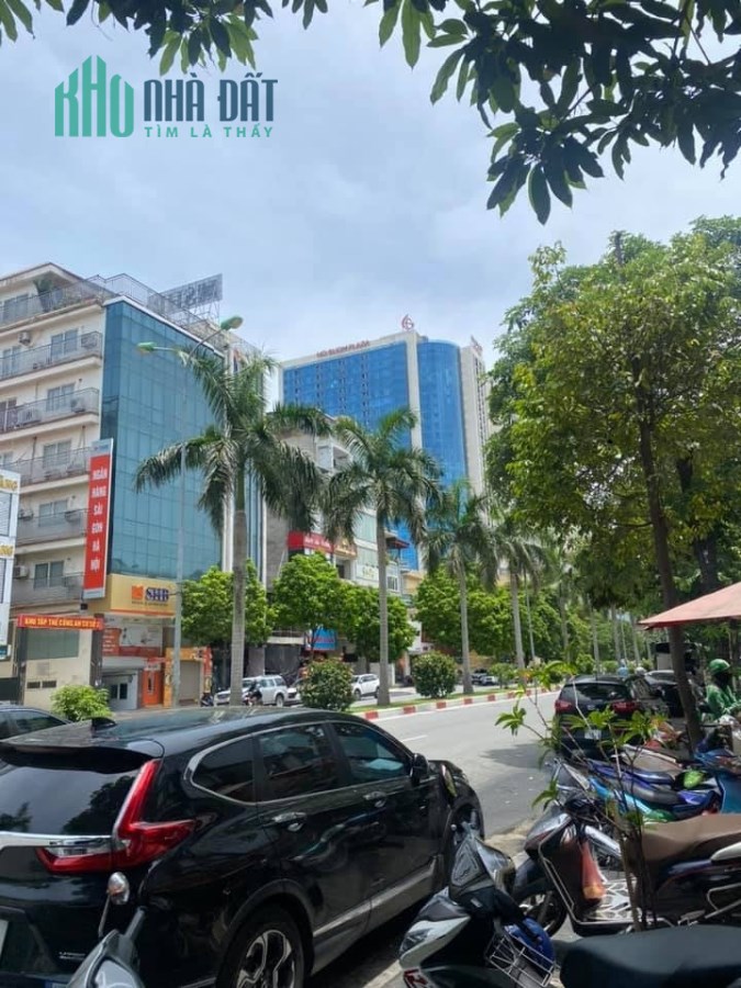 Bán nhà mặt phố Nguyễn Khuyến, 110m2, 5 tầng, đường đôi kinh doanh hiếm