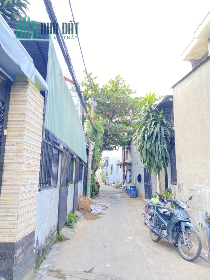 Tô Ngọc Vân ngang 10m HXH SHR 3.4 tỷ đang cho thuê 10tr/th