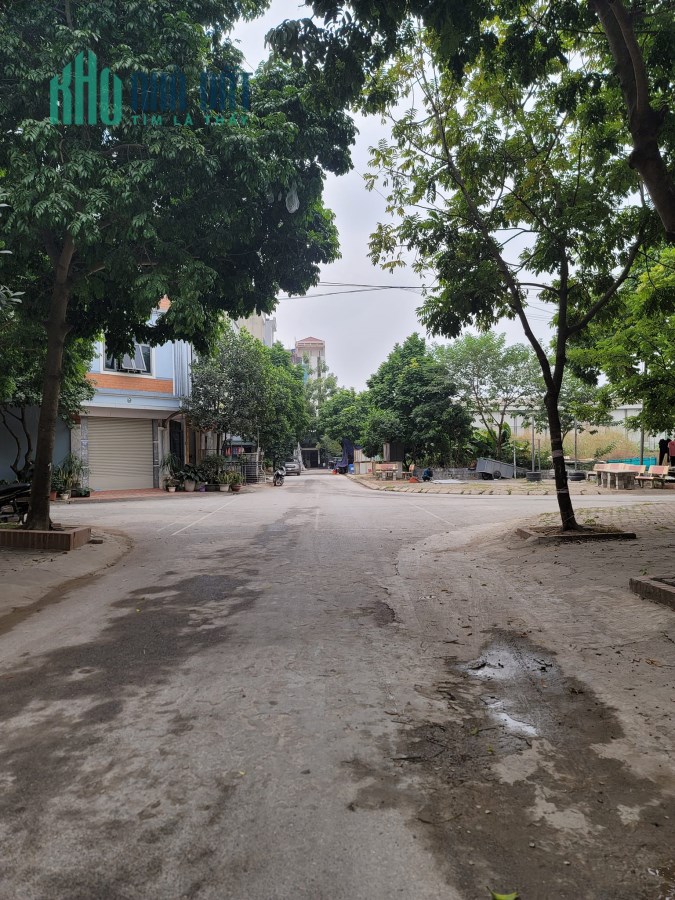 BÁN GẤP NHÀ PHÂN LÔ CỔNG ĐỒNG - LA KHÊ - HÀ ĐÔNG - DT 48M, 5 TẦNG - KINH DOANH - VĂN PHÒNG