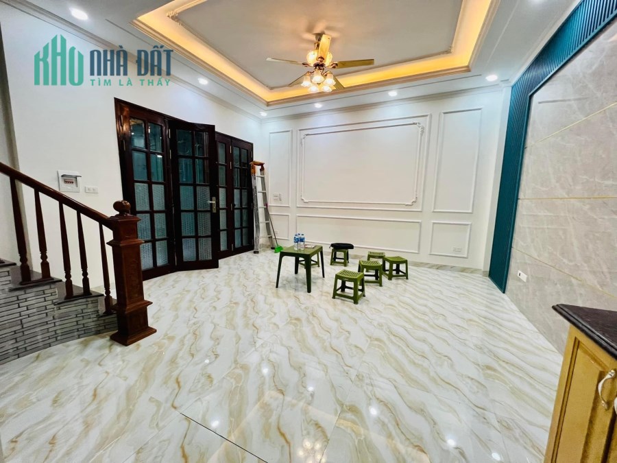 NHÀ ĐẸP Ở NGAY ĐÓN TẾT - BÁN GẤP NHAF DƯƠNG LÂM - VĂN QUÁN - OTO ĐỖ - NGÕ THÔNG TỨ TUNG