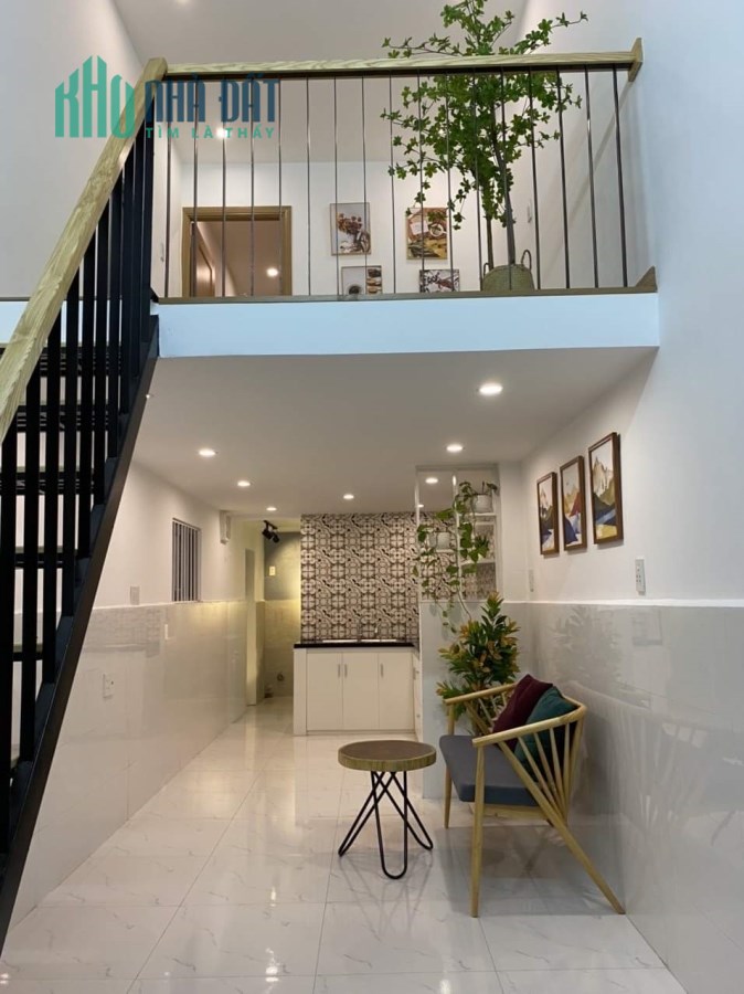 Bán nhà mới 99% giá dưới 2 tỷ đường Nguyễn Hoàng