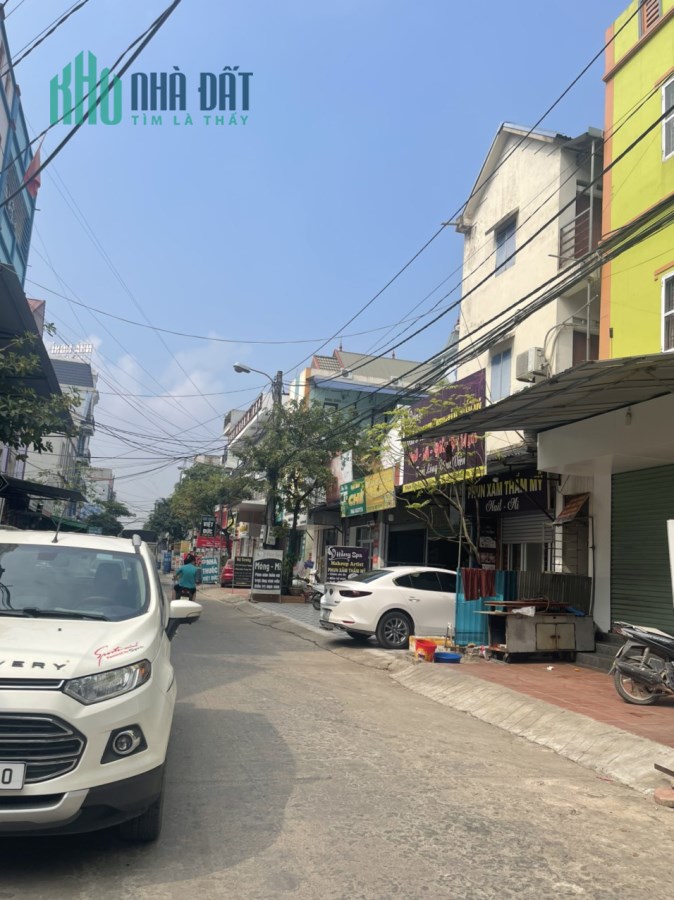 bán đất nhà kèm đất KCN SS giá chỉ 3 tỉ hơn chút