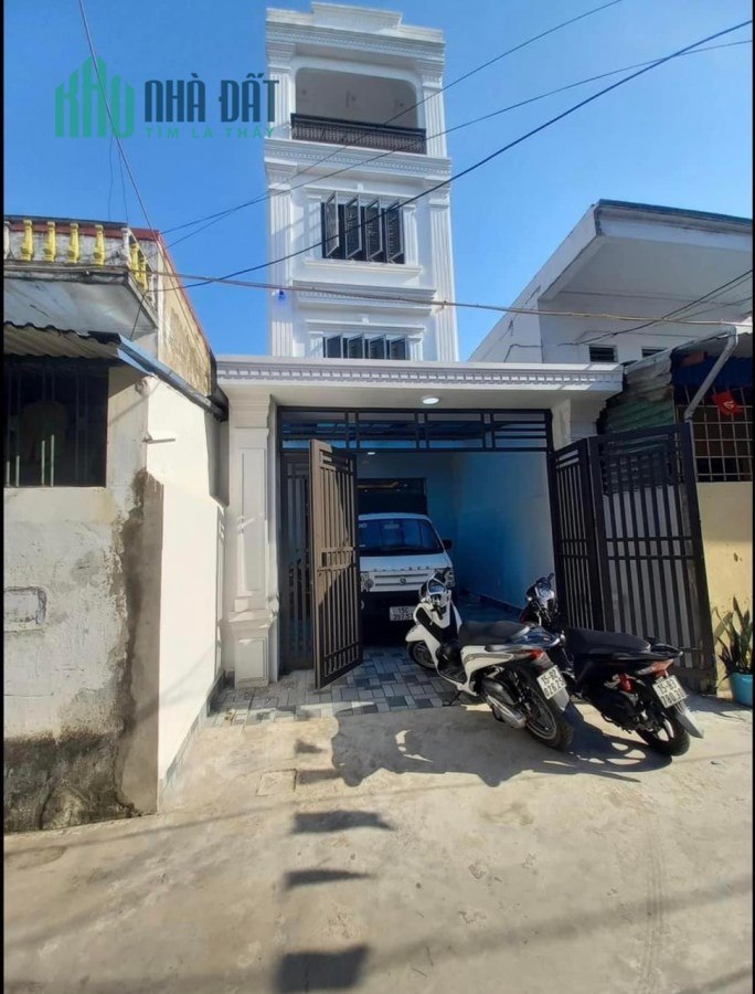 ĐÀ NẴNG - NGÔ QUYỀN-DIỆN TÍCH SIÊU RỘNG 130m 

Bán Nhà 4 tầng xây độc lập.Đường Vạn Mỹ, Ngô