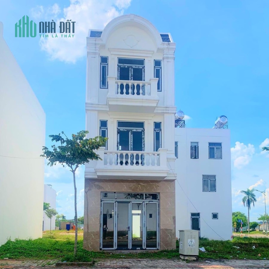 Bán nhà chính chủ 1 trệt 2 lầu ngay trung tâm hành chính tỉnh Bình Dương gía 2,65 tỷ
