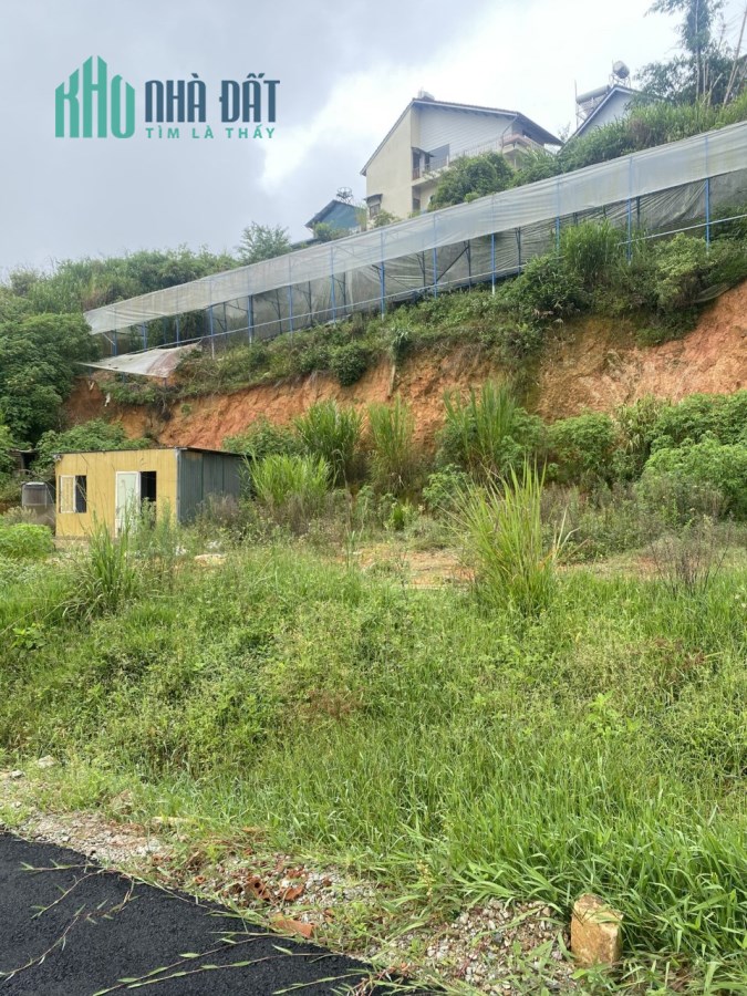 Bán gấp đất Biệt Thự view đẹp đầu đường Phước Thành, Đà Lạt 317m2