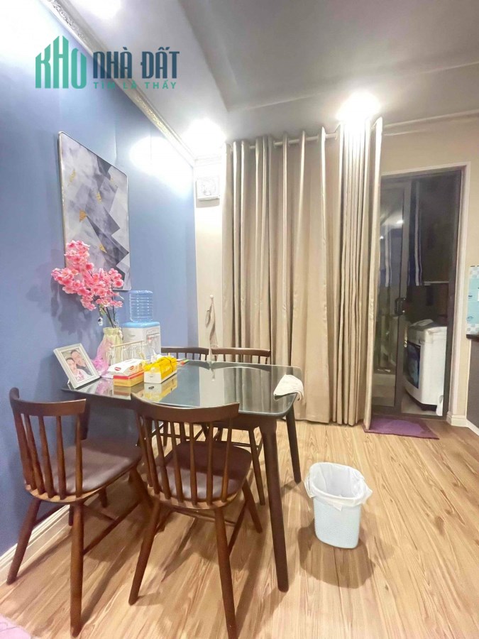 Cho thuê chung cư Cát Tường thống nhất. 2 ngủ 2 Wc full đồ đẹp long lanh.