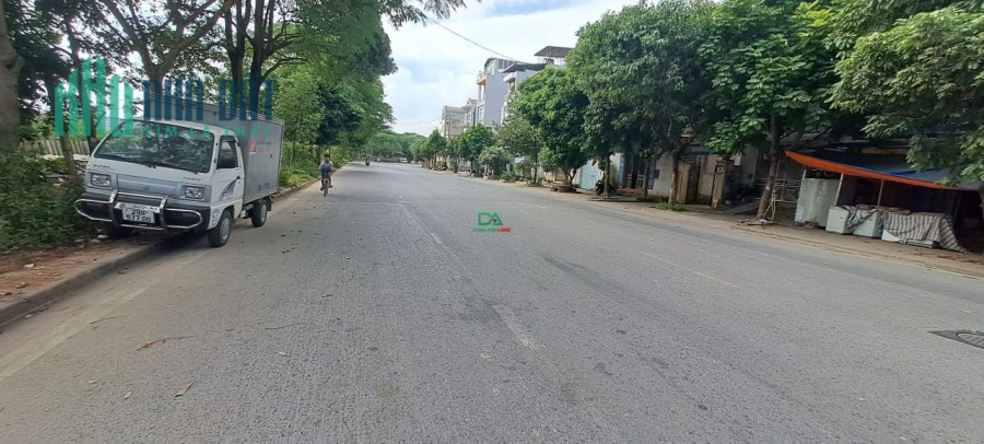 ✅ 2,1 TỶ - HƠN 60M -  Ô TÔ TRÁNH NHAU - ĐẤT THỊ TRẤN ĐÔNG ANH - TẶNG NHÀ CẤP 4