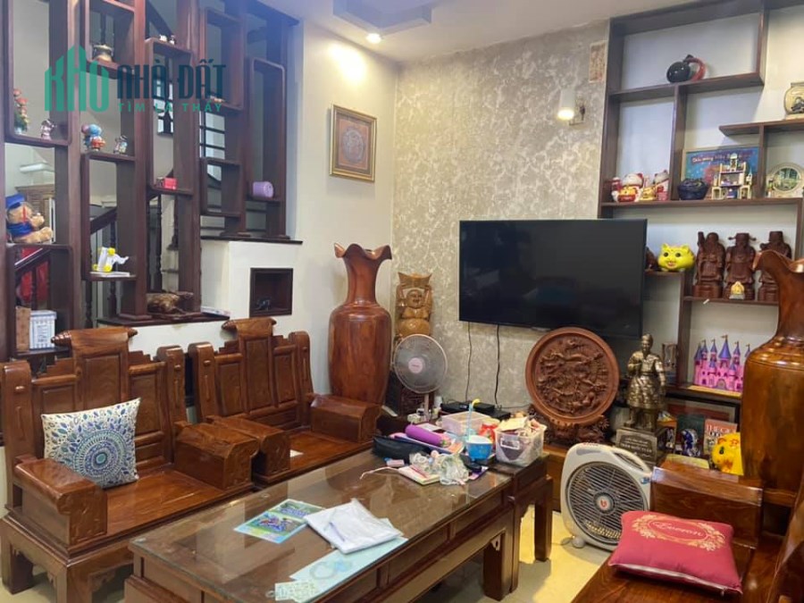 SIÊU HIẾM NGÔ ĐÌNH MẪN đường 7m, ô tô đỗ  61m2, 4 tầng, chỉ 4,55 tỷ. LH Công 0931706698
