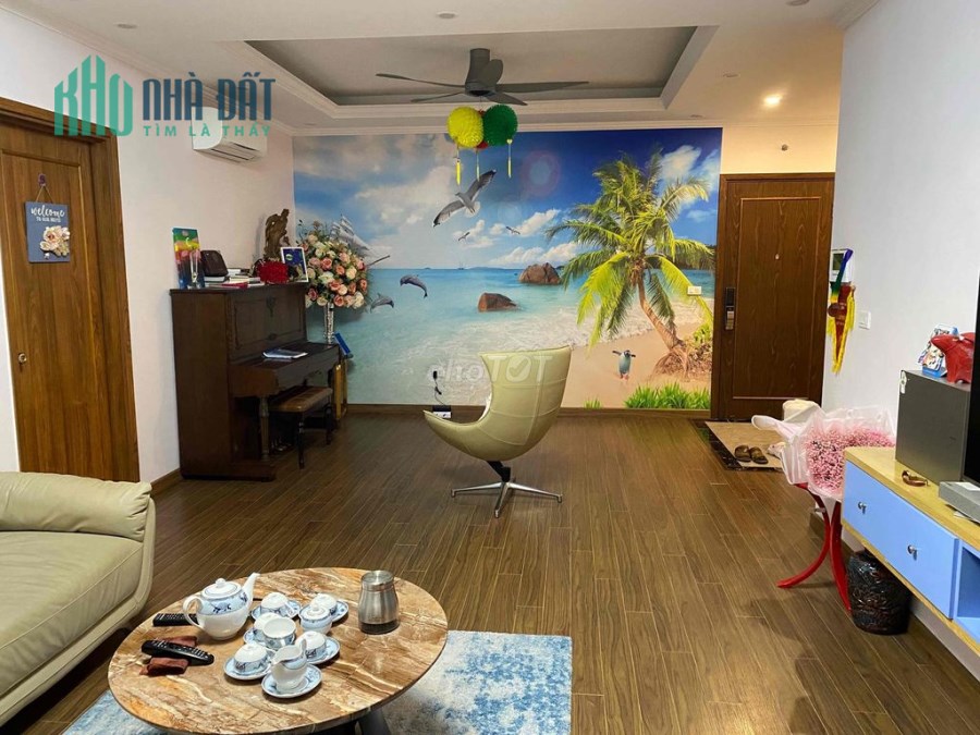 Chính chủ cần bán căn hộ 4 ngủ chung cư The Emerald, Mỹ Đình 1, Nam Từ Liêm