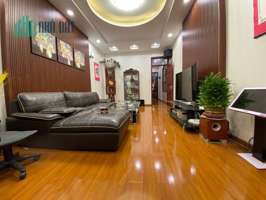 CHỦ NHỜ BÁN, NHÀ CHÚ HÒA HỒ TÙNG MẬU CẦU GIẤY, NHÀ ĐẸP LUNG LINH, 41M2 CHỈ 5,3 TỶ