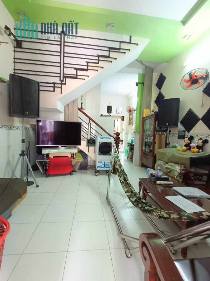 Nhà Ao Đôi Bình Tân 2 mặt tiền trước sau  64m2 HXT 2tầng chỉ nhỉnh 4ty