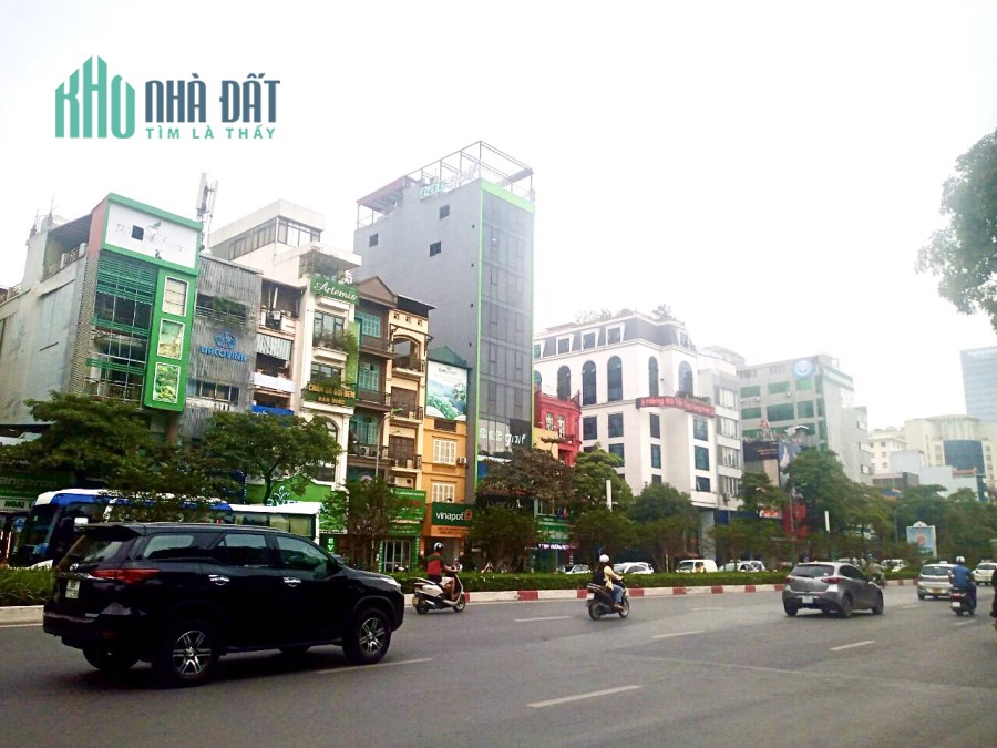 Siêu Đẹp mặt phố Trần Duy Hưng 118m2, MT 5.5m. Giá 30 tỷ, kinh doanh bất chấp