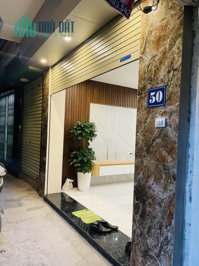 Bán nhà đẹp Khương Đình, 2 mặt ngõ rộng,Ô tô, 52m2*5 tầng chỉ 4 tỷ 8, thang máy.