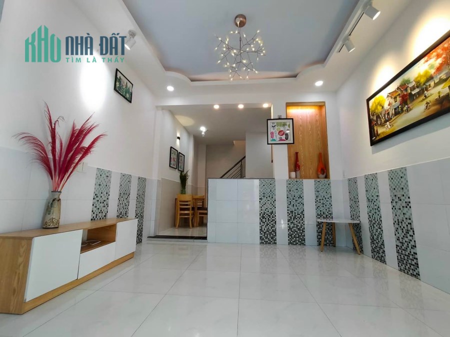 Chỉ 3.5 Tỷ - Nhà Mới Ở Ngay - 4x9 - Gần Mặt Tiền
