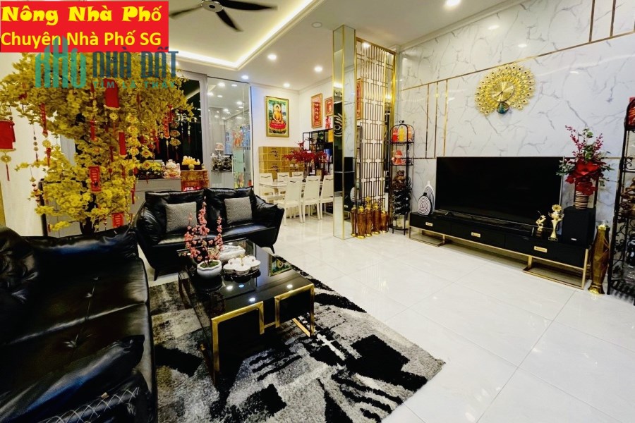 Bán gấp siêu phẩm Đường Đất Thánh,Quận Tân Bình, 5.7 X 17M, 4tầng, 100m2 chỉ 15 tỷ9