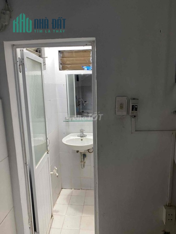 CHÍNH CHỦ CẦN CHO THUÊ CĂN NHÀ ĐỘC LẬP TẠI HOÀNG MAI, HÀ NỘI.

 

Địa chỉ: Số nhà 122 A, tổ 25