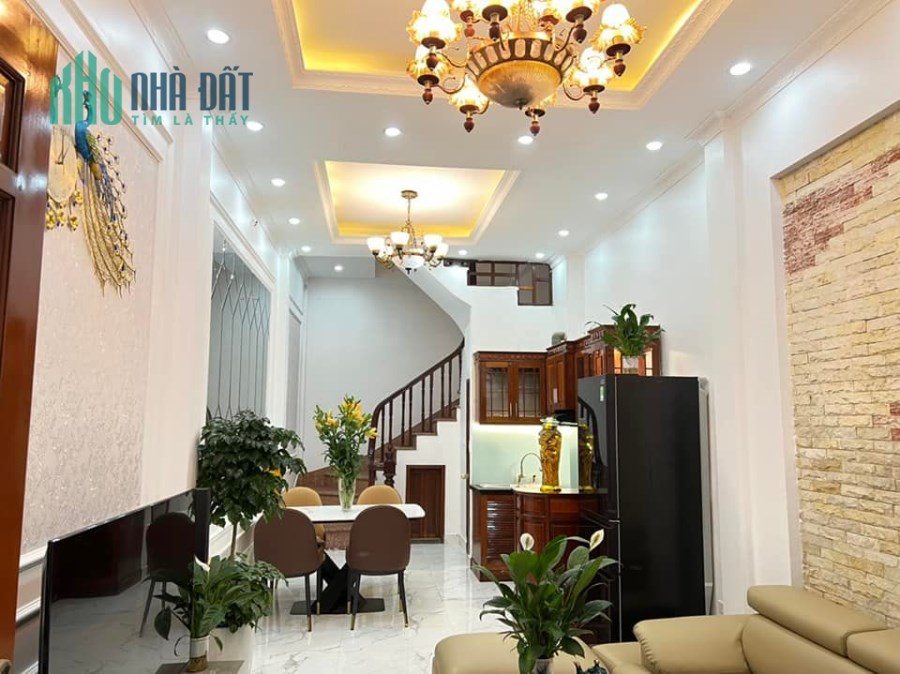 Bán Nhà Đẹp 4 Tầng Phố Xã Đàn Trung Tâm Phố VIP Đống Đa, Giá Tốt Nhất.