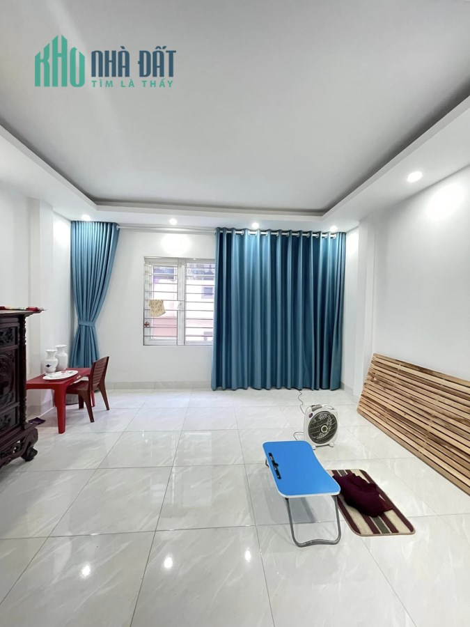 Nhà Định công dt30m2x5T,mới,đẹp,ở luôn,giá 3.4 tỷ