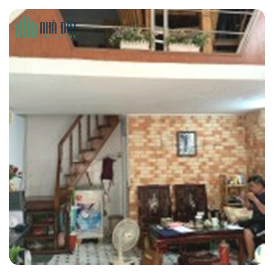 Nhỉnh 3Tỷ, Nhà Nguyễn Trọng Tuyển giáp Sân Bay ,30m2 ,3Tầng,CáchMT 20M
