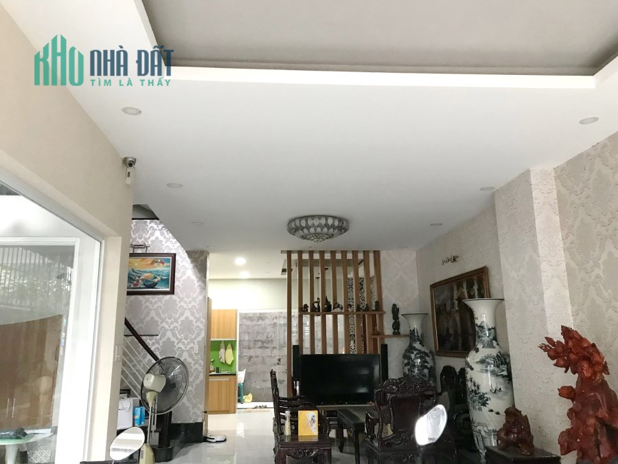 Bán biệt thư (6x17m) Mặt tiền NB khu Cao Lỗ P4Q8 giá 14.5 tỷ