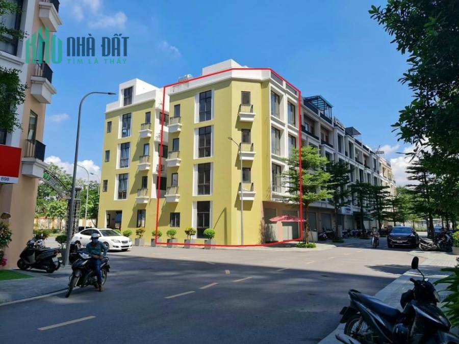 Cho thuê nhà liền kề căn góc khu đô thị IEC Thanh Trì