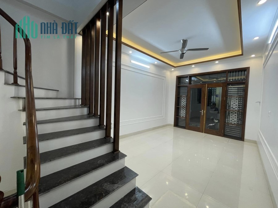 Bán nhà phố NGUYỄN ĐỨC CẢNH - ĐẸP NHƯ KHÁCH SẠN 5 SAO - 55m2 x 4 Tầng - Giá đẹp 5.8 TỶ