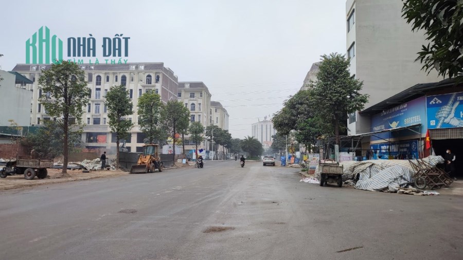 BÁN NHÁ LK VẠN PHÚC - HÀ ĐÔNG. DT 45M. 7 TÂNG. MT 4,5M. GIÁ 9,X TỶ .HÀNG XÓM HIMLAM VẠN PHÚC “MỘT