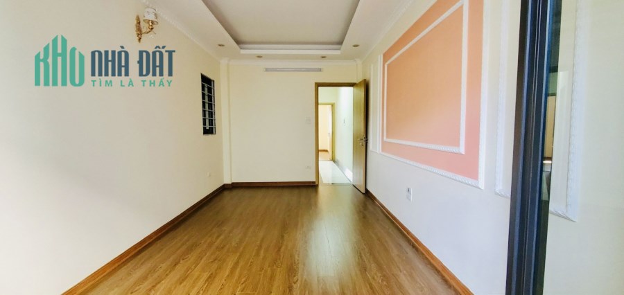 Hàng xóm Aeon-4 tầng, 46m nhỉnh 4 tỉ.Ngõ thông, ô tô chạy vòng quanh
