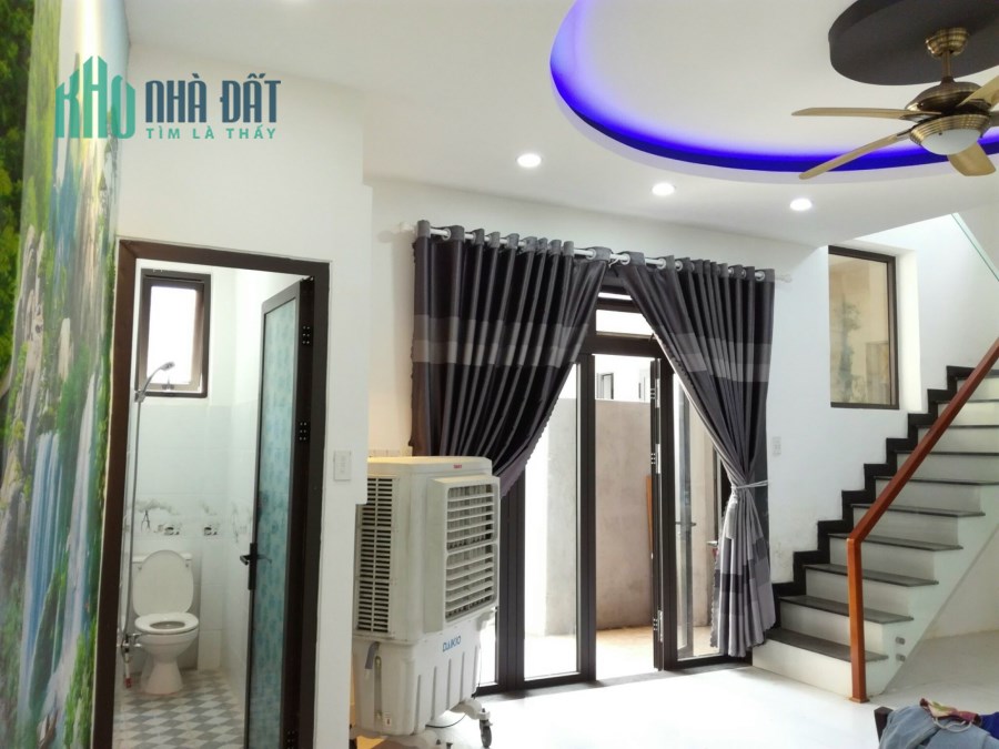 Hải Châu - Hoàng Diệu - Kiệt oto  - 1 Bước ra phố - giá hời