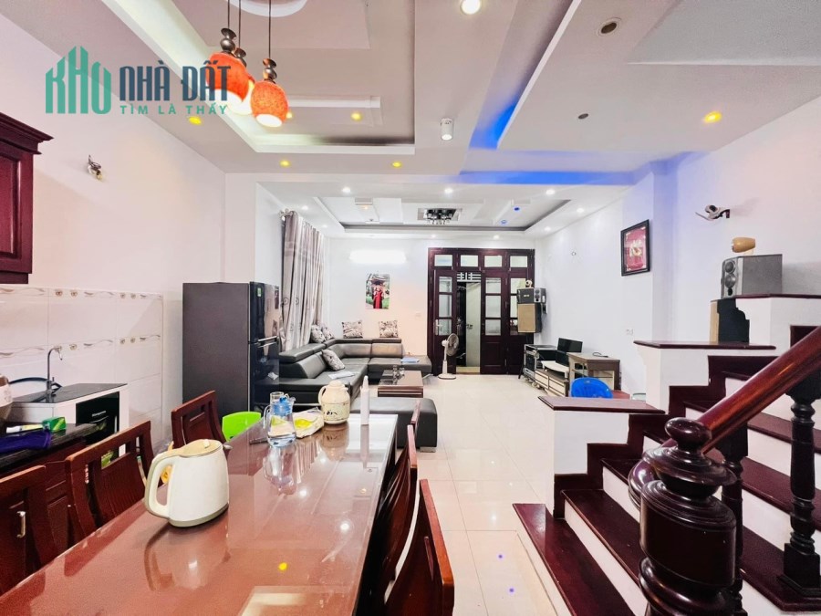 Bán nhà Tản Đà Hà Đông, phân lô, ô tô lùi cửa 70m2 x NHỈNH 5 tỷ
