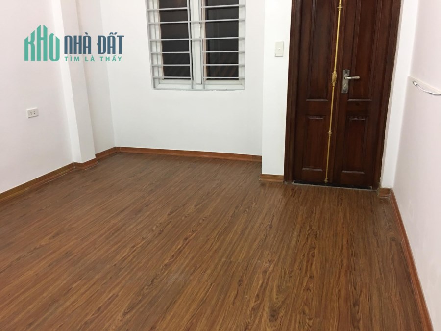 NHỈNH 4 TỶ CÓ NHÀ GẦN CHỢ HOÀNG MAI, KINH DOANH SẦM UẤT 0901753139
