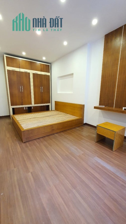 Hiếm! 30m ra Oto, nhà đẹp, mới, ở ngay, phố Yên Hòa 45m2 4 tầng, mặt tiền 4.5m. 5.8 tỷ. 0836797686