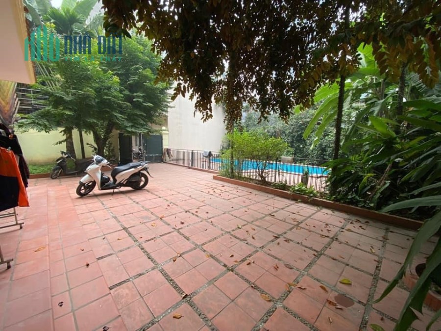BÁN ĐẤT TÂY HỒ TẶNG BIỆT THỰ 4 TẦNG. DT 280M2. MẶT TIỀN KHỦNG. GIÁ 46 TỶ