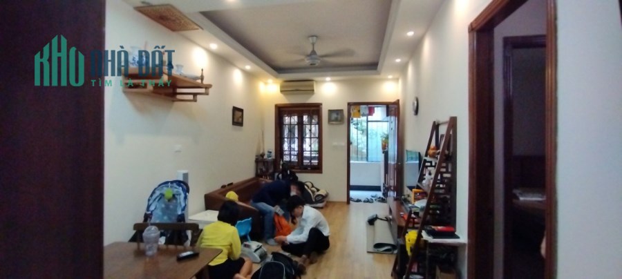 138 GIẢNG VÕ.  BÁN CĂN HỘ 70M  _ 2.7 TỶ