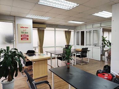 Cho thuê VP Cho thuê mặt bằng kinh doanh. Đầy đủ bàn ghế - điều hòa - nóng lạnh - rèm cửa - cây