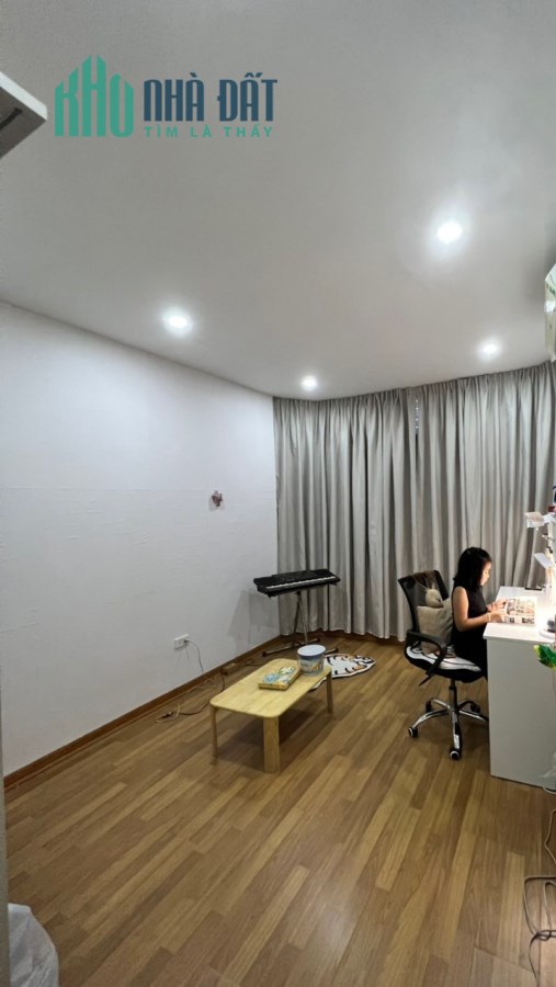 CC  cần bán gấp nhà  Phố Khâm Thiên, Đống Đa, 36 m2, MT 3.0m, nhỉnh 3 tỷ