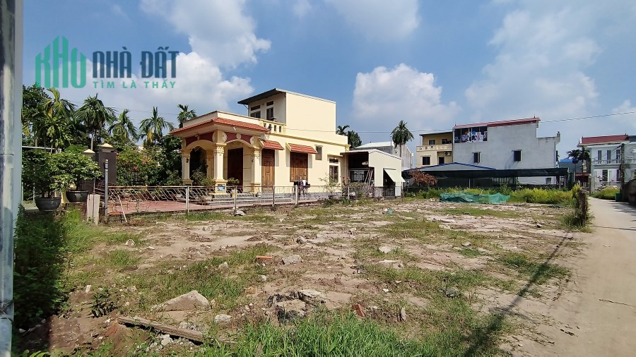 Chính chủ bán 50m2 Kiều Trung, An Dương cách trục chính chỉ 10m bìa mới tinh
