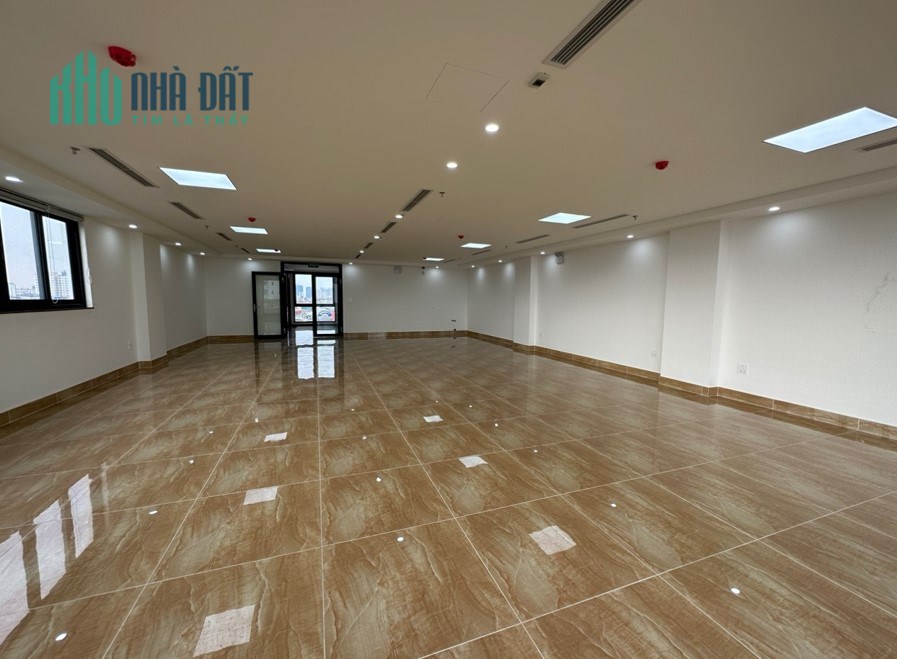 Bán Tòa nhà Văn Phòng TRUNG YÊN CẦU GIẤY 90m2, Mt 6M, Giá 23.5 Tỷ.