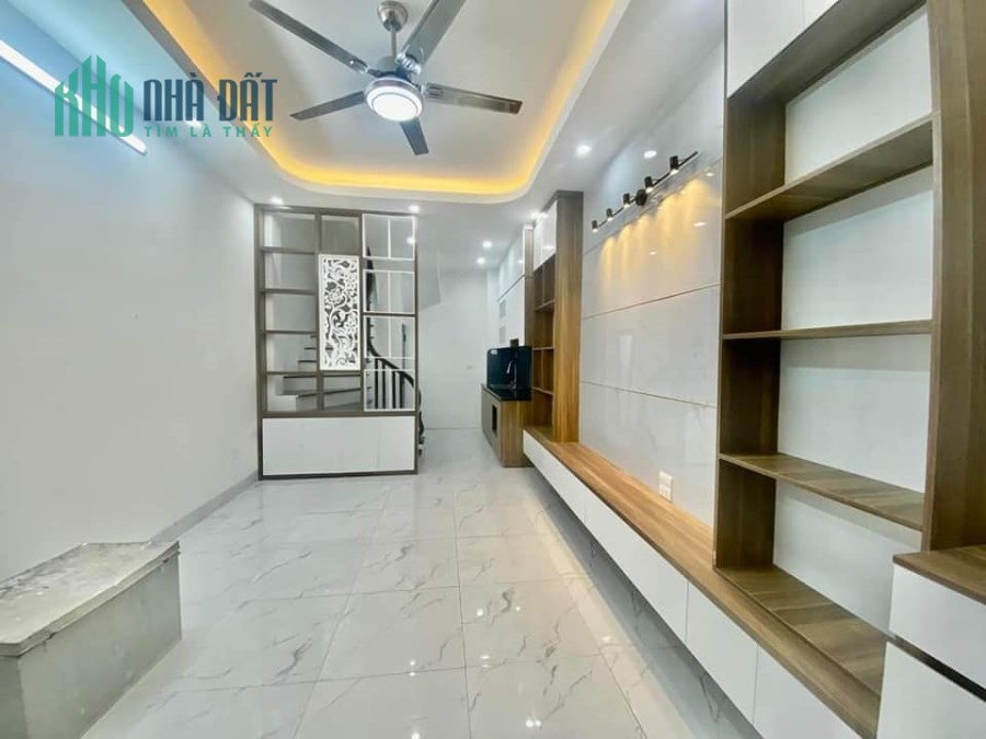 Bán nhà Nguyễn An Ninh, Hoàng Mai, 60m2, MT 4.7m, ngõ thông, ô tô ngủ nhà, chỉ 7.5 tỷ