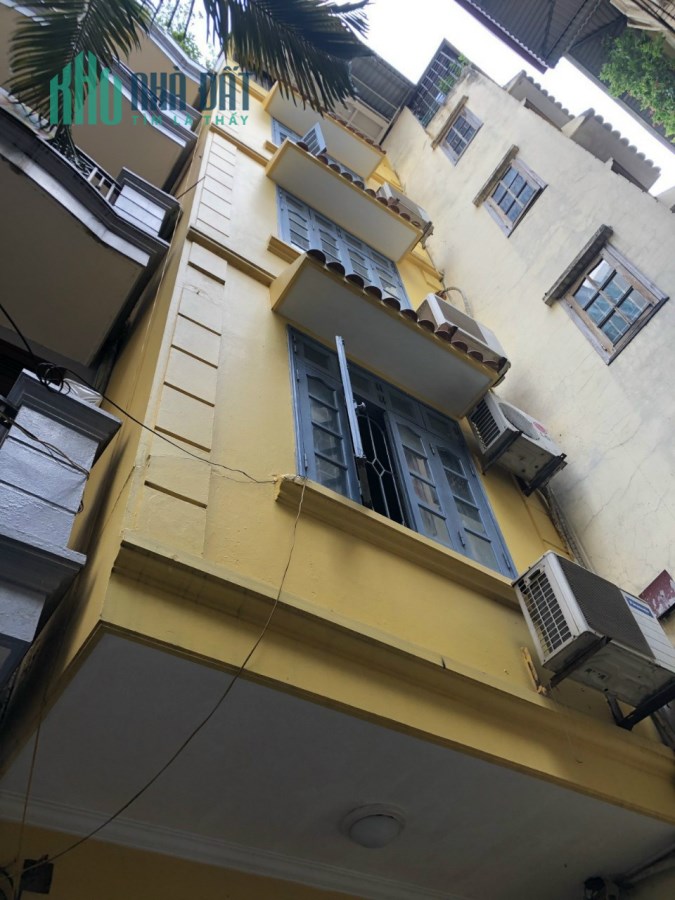 Bán Nhà Giang Văn Minh Ba Đình Gần  phố  Dt 22m2 6 tầng Mt 3,4 m Giá 3 tỷ lh Huyên77