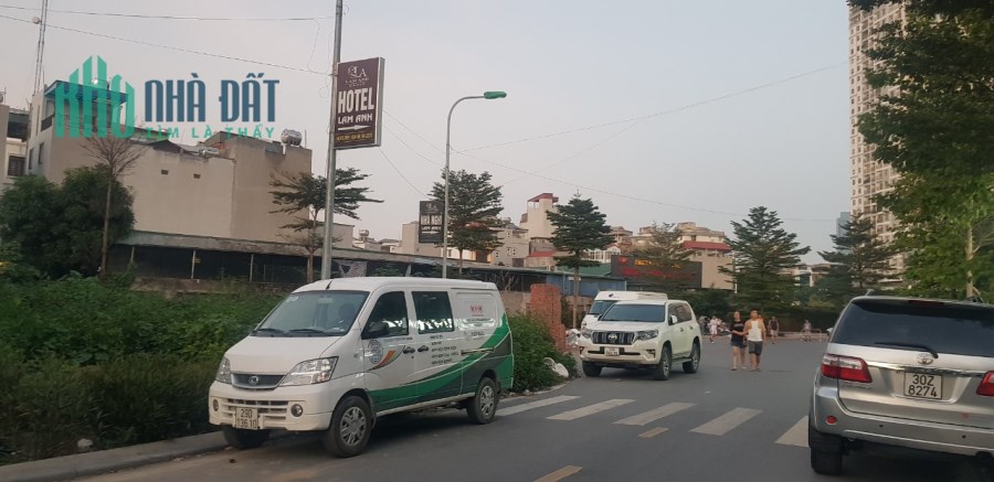 Bán 700m2 Ngoại Giao Đoàn Xuân La Hà Nội 140 triêu/m2.