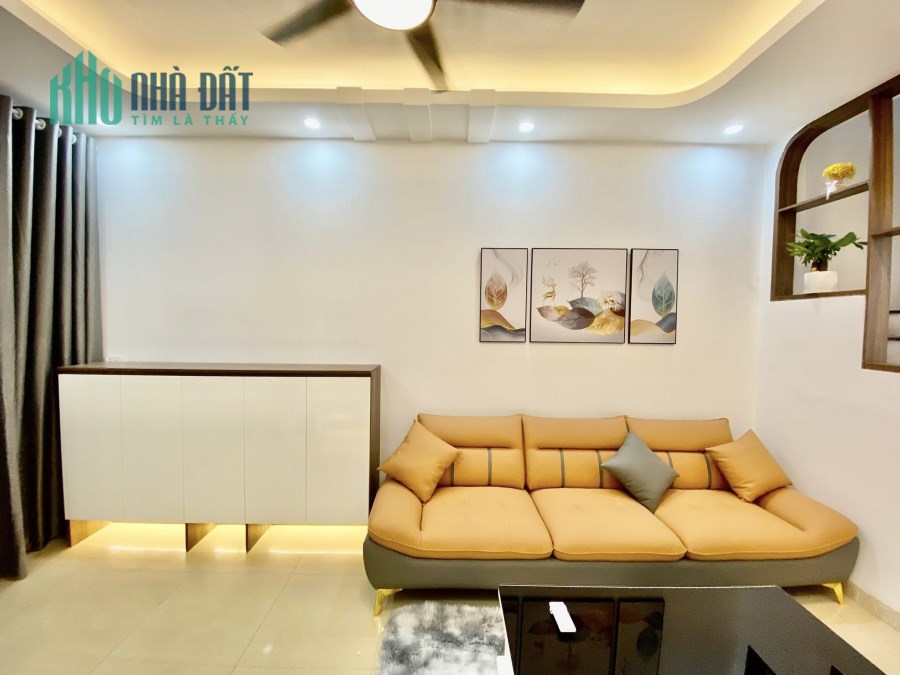 Bán nhà Định Công Thượng, Đại Kim - DT 38m2x 4 tầng,ở luôn,đẹp, giá 3,33 tỷ