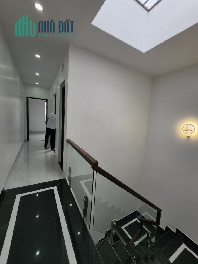 Bán nhà 3 Tầng Siêu Đẹp Có Chỗ Đỗ Oto Tại Văn Cú - An Dương - Hải Phòng
