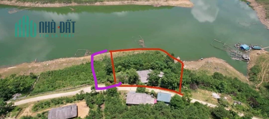Lô đất bám hồ thủy điện Hòa Bình diện tích thực 5000m có 300m ONT chủ cần tiền bán gấp giá 3.2 tỷ