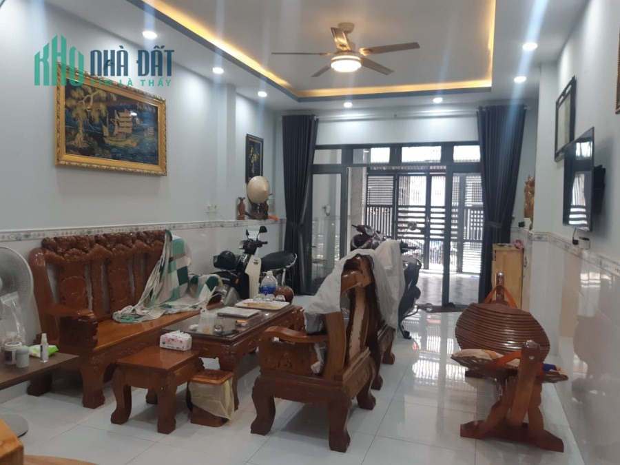 XE 7 CHỖ VÀO NHÀ DƯƠNG THỊ MƯỜI - 4x20M - 2 TẤM - NHÀ ĐẸP Ở NGAY - HÀNG XÓM DỄ THƯƠNG