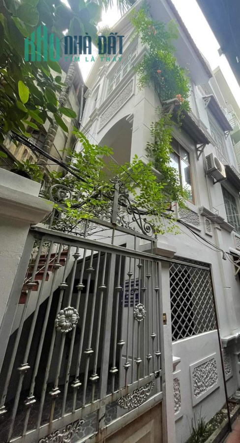 Bán nhà Lạc Long Quân, lô góc MT khủng, KD VP-SPA, 20m ra phố lớn, 140m-11.8 tỷ